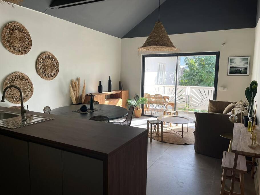 Oligaia Orient Bay Apartment Quarter of Orleans Exterior photo